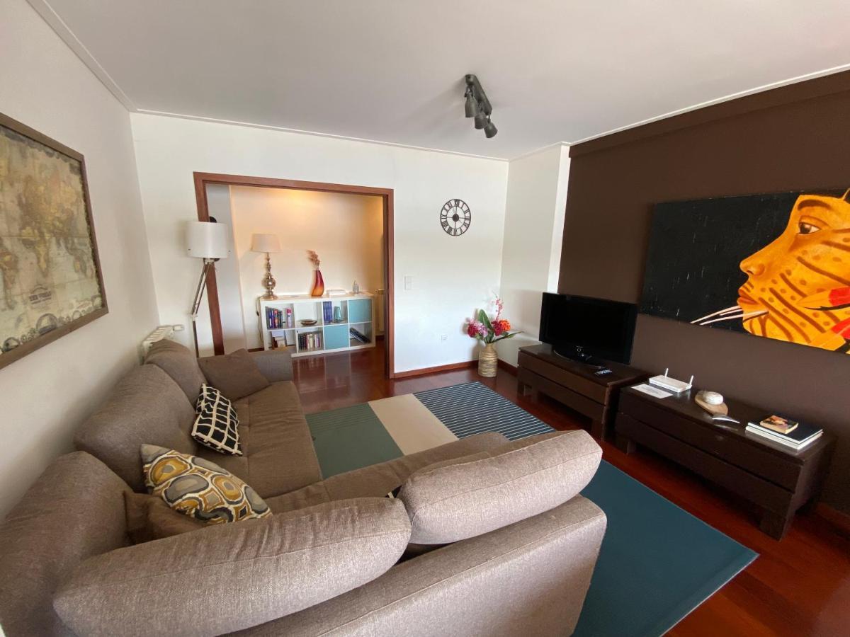 Riverfront Haven Family'S Choice With Free Garage بورتو المظهر الخارجي الصورة